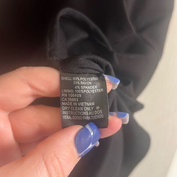 ✨Tahari Seamed A-line Sz 10 Black Dress✨ - Picture 6 of 7